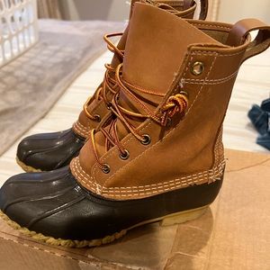 Women's Bean Boots, 8" size 5M(B)